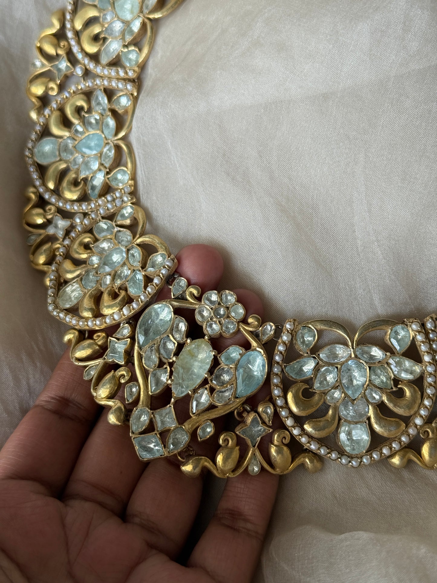 Liyana Necklace Set