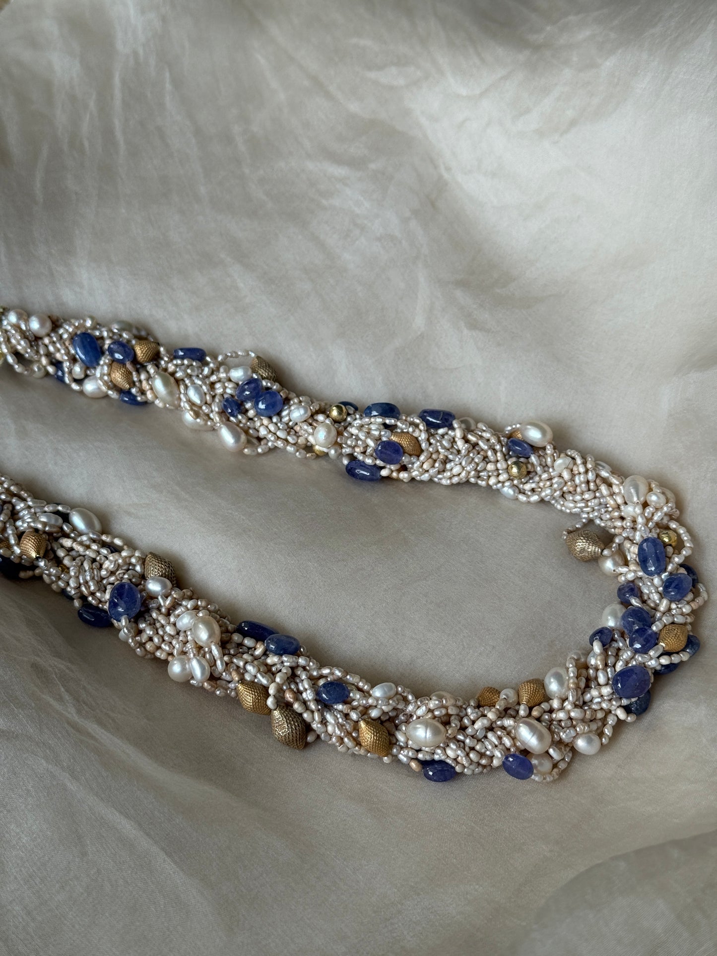 Eishika Necklace