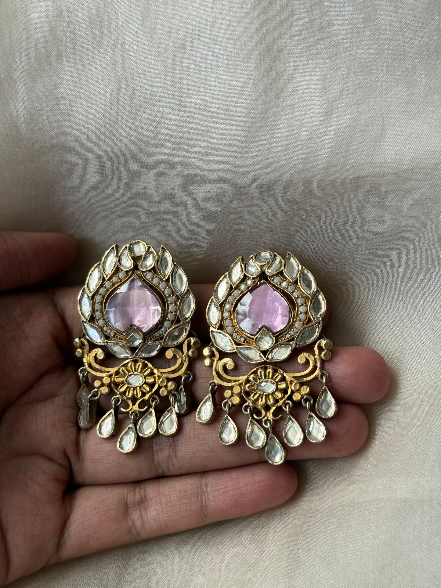 Flavia Studs