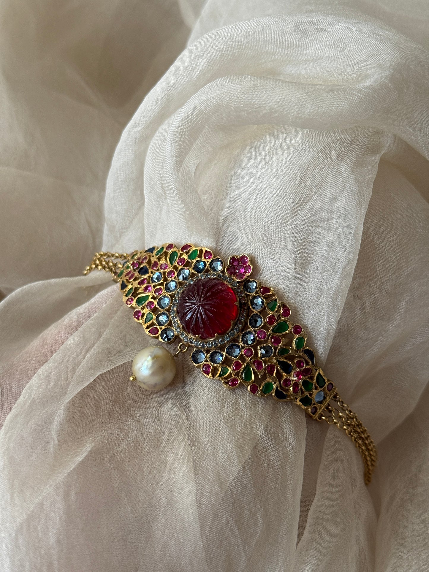 Kiara Choker