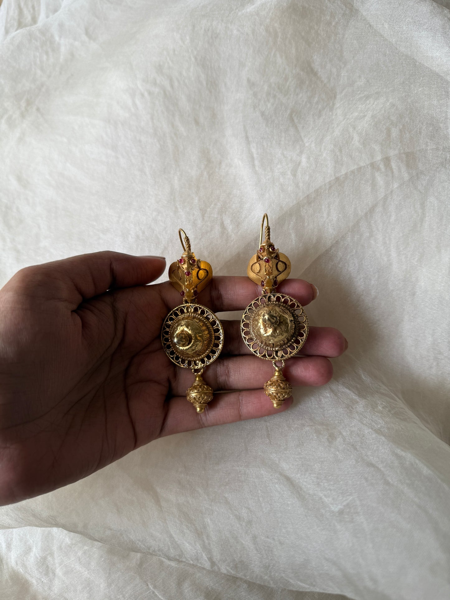 Eshani Earrings