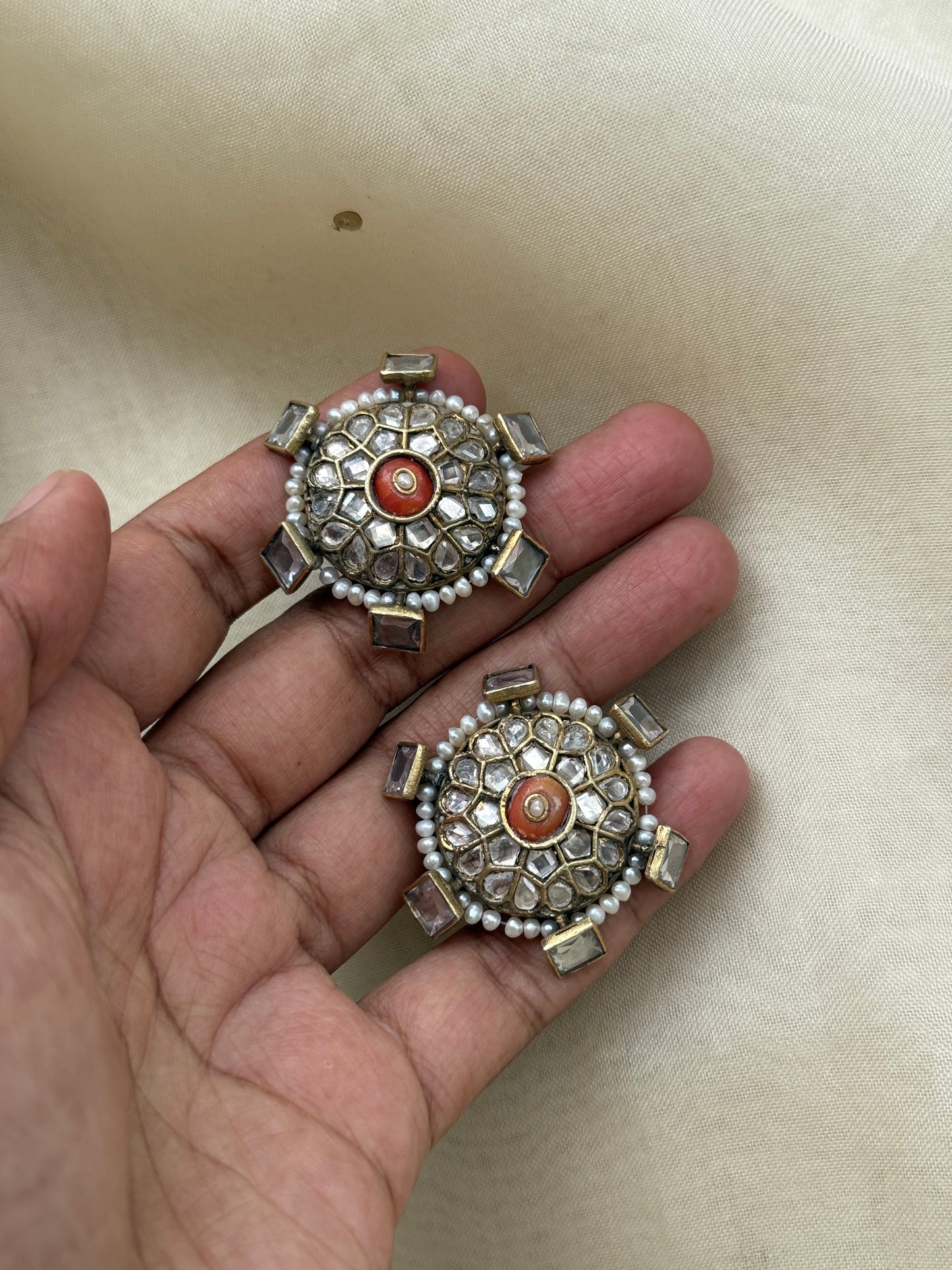 Anoushka Studs