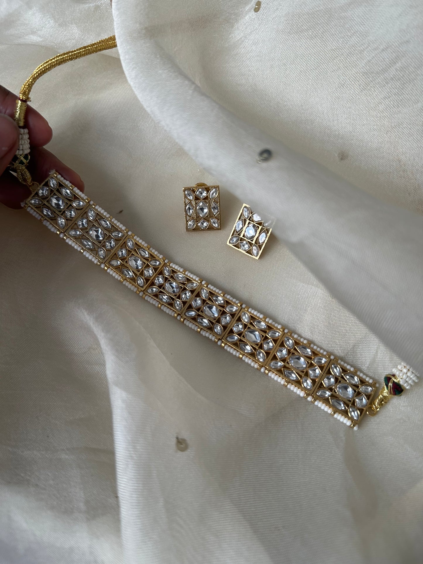 Arnika Choker