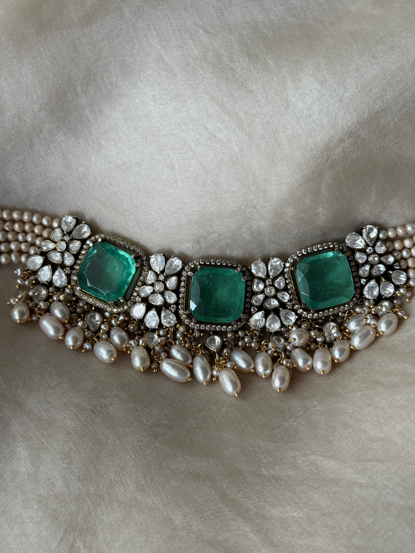 Shanaya Choker