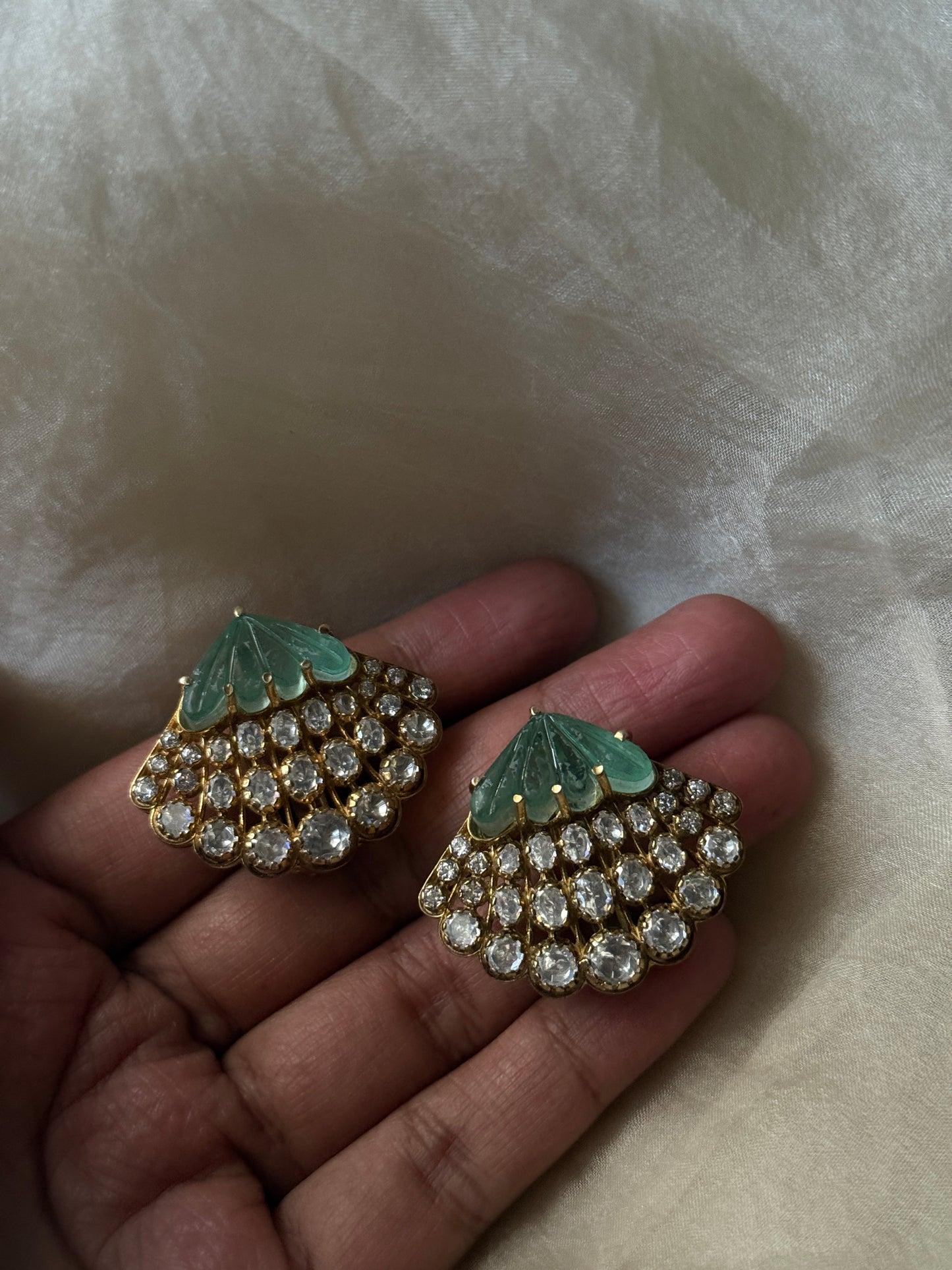 Nia Studs