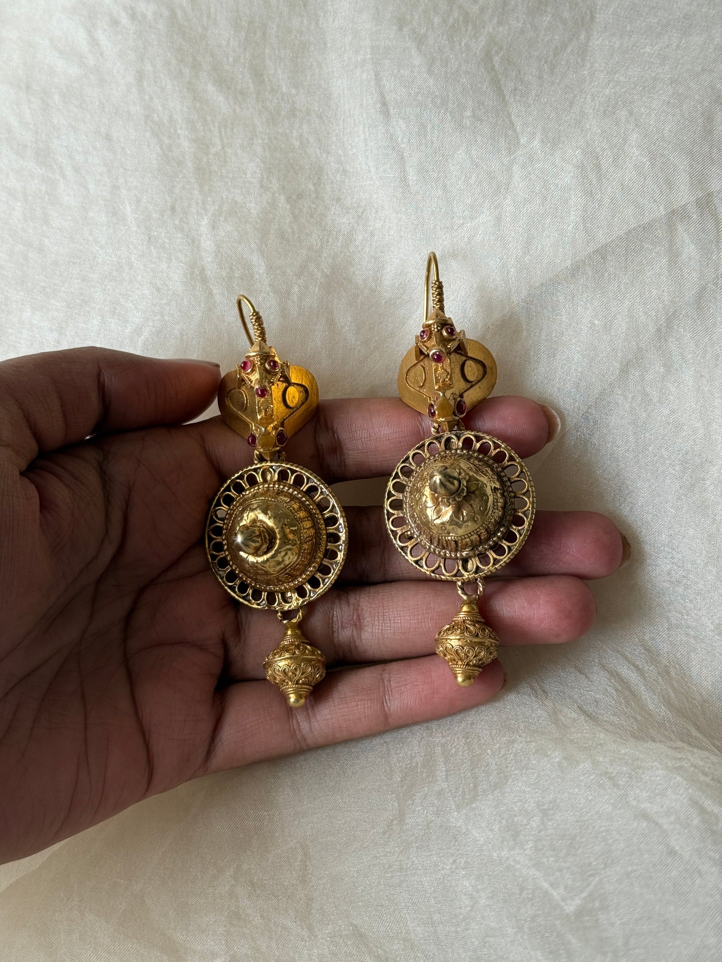 Eshani Earrings