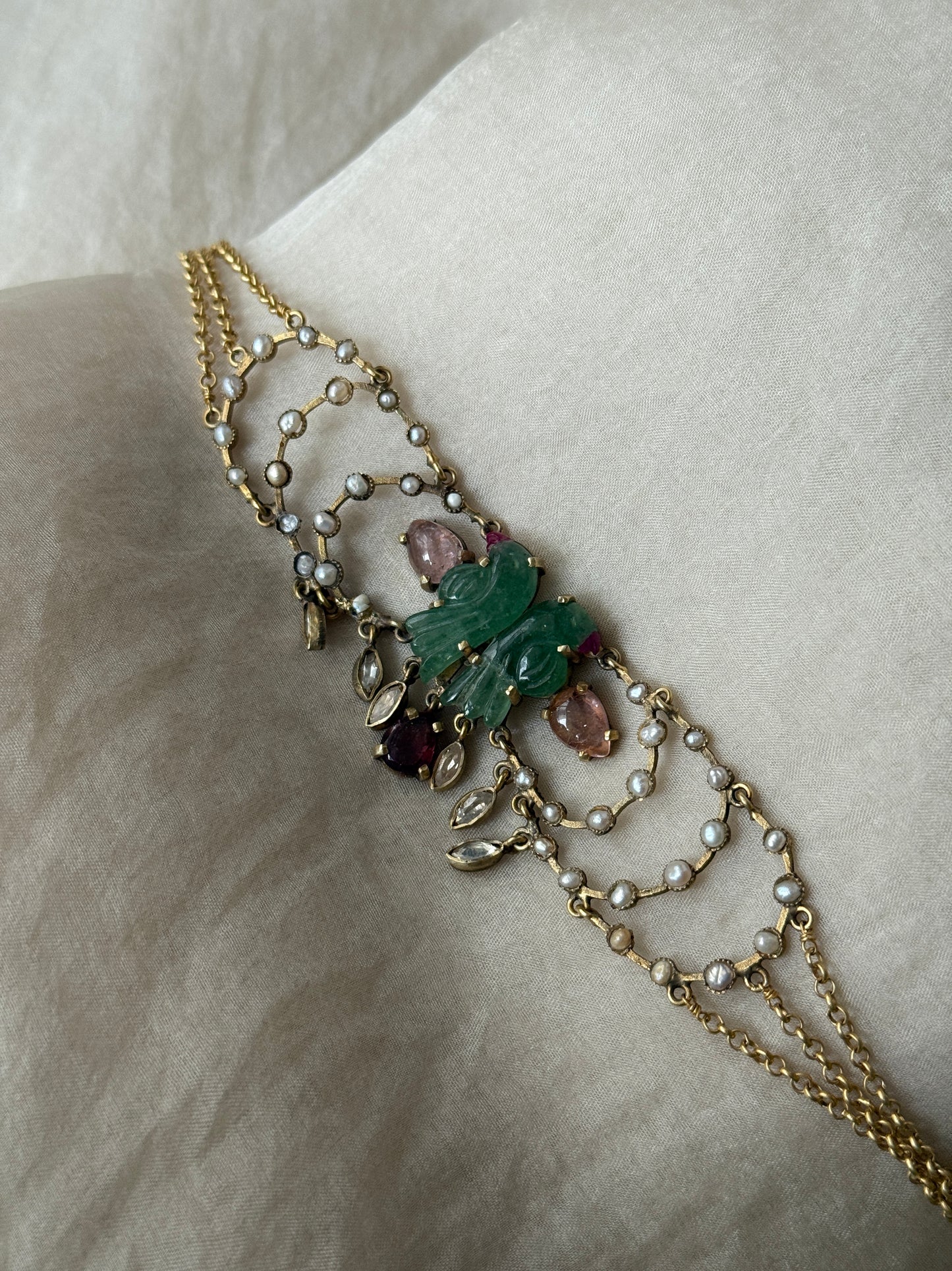 Ivy Choker