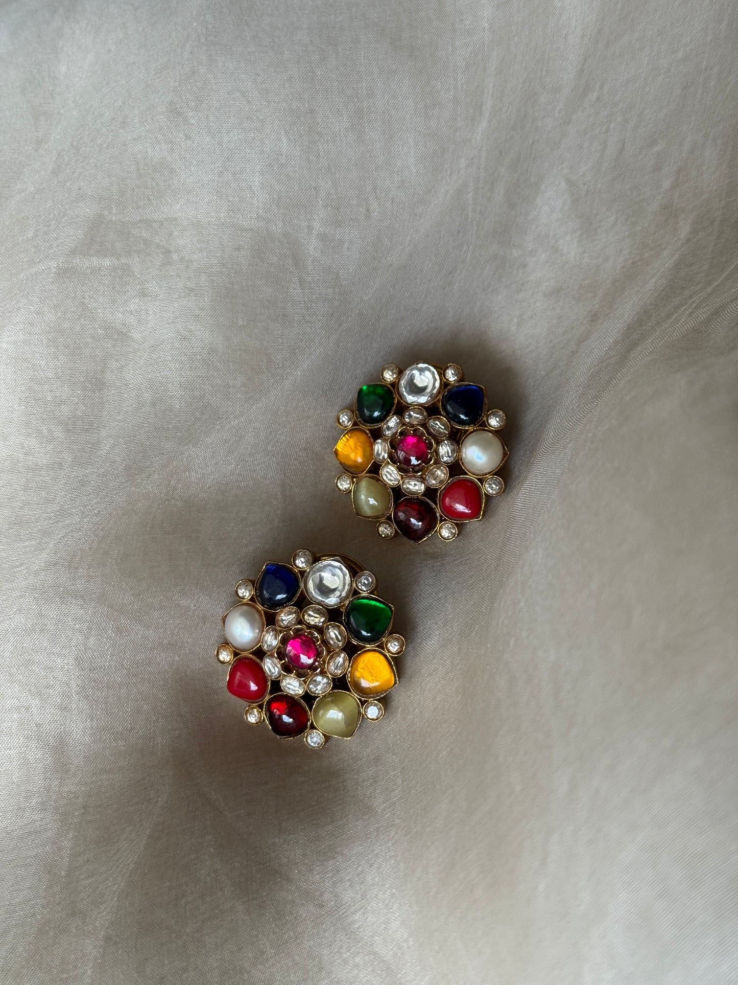 Meera Navratan Studs
