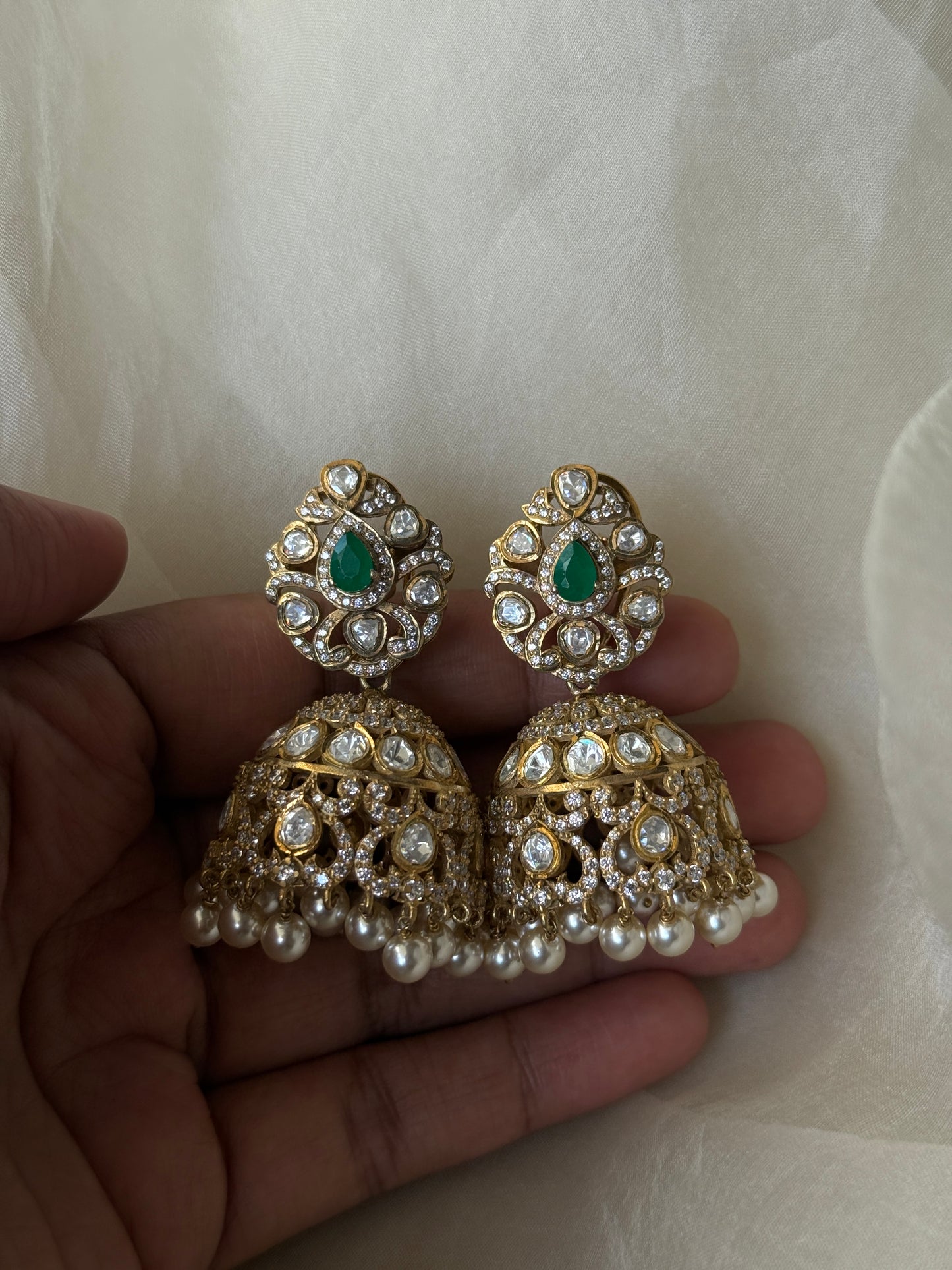 Mohini Jhumka