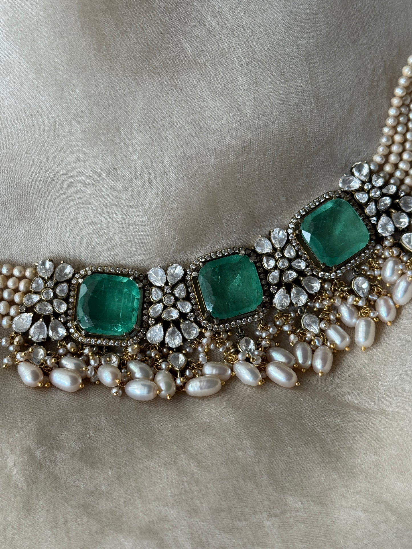 Shanaya Choker