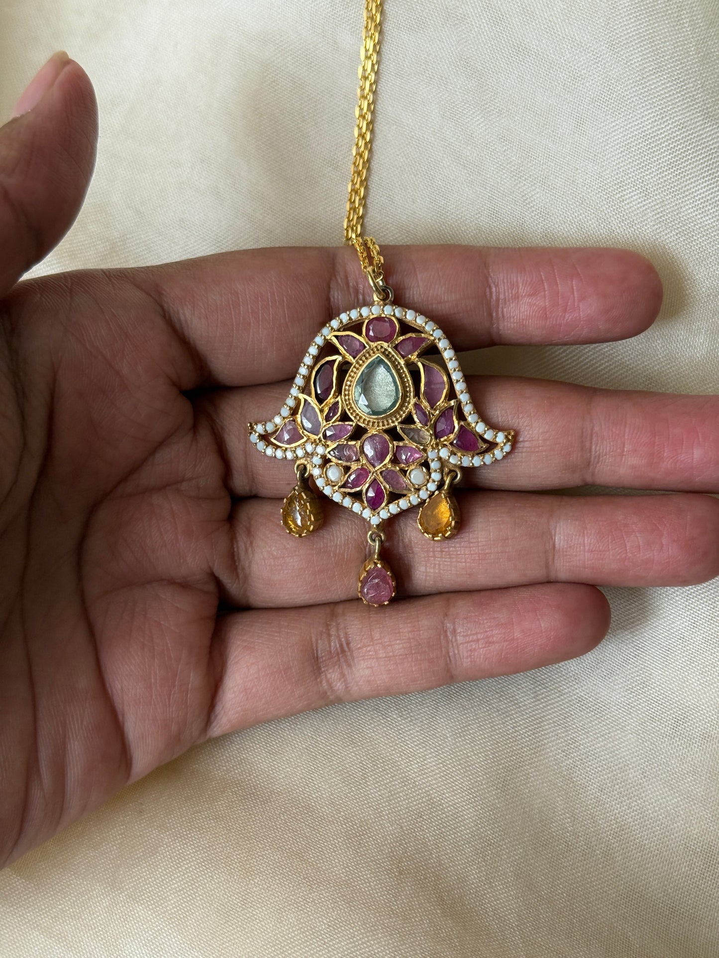 Ava Necklace