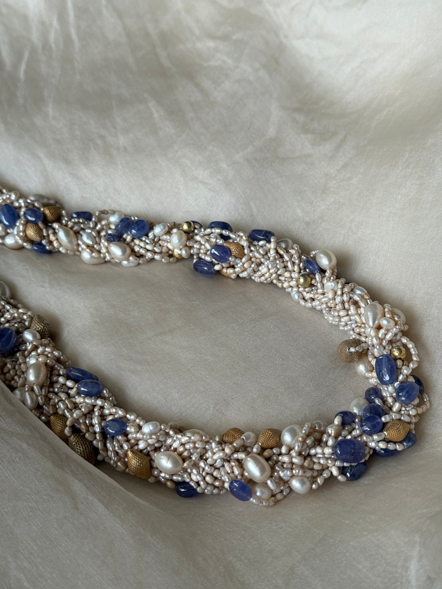 Eishika Necklace