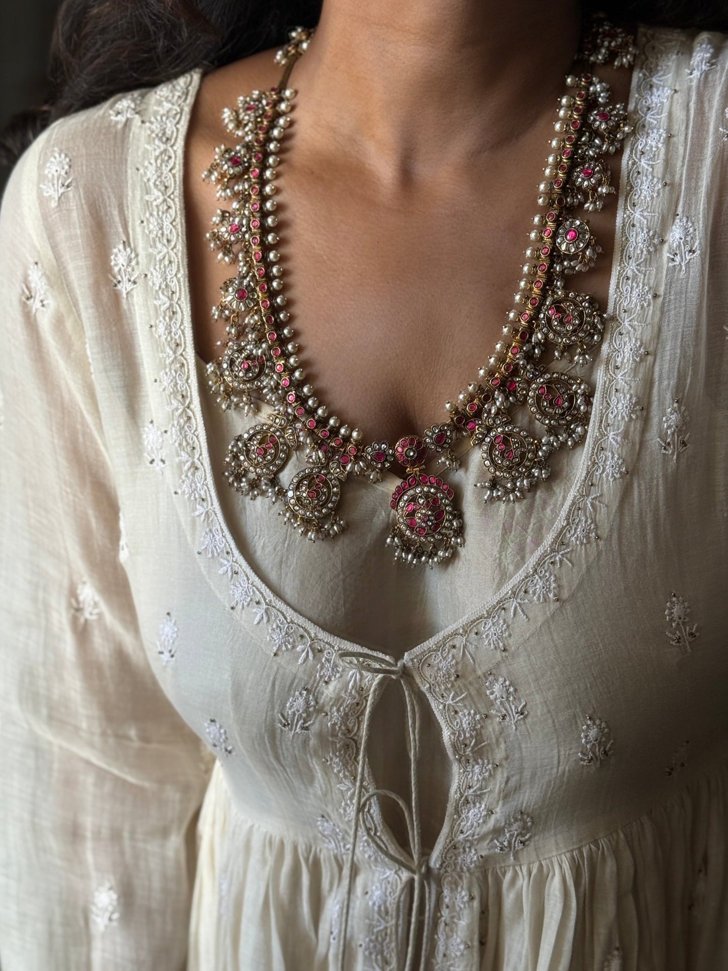 Namrata Guttapusalu Necklace