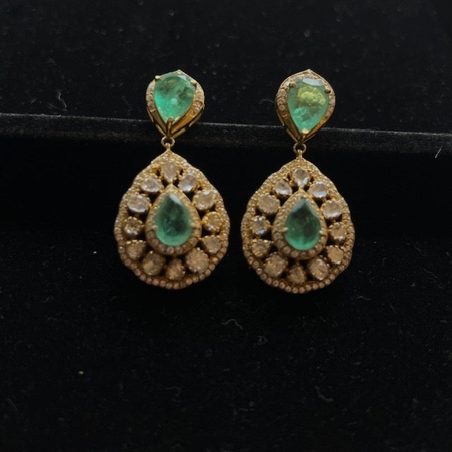Sayani Necklace Set