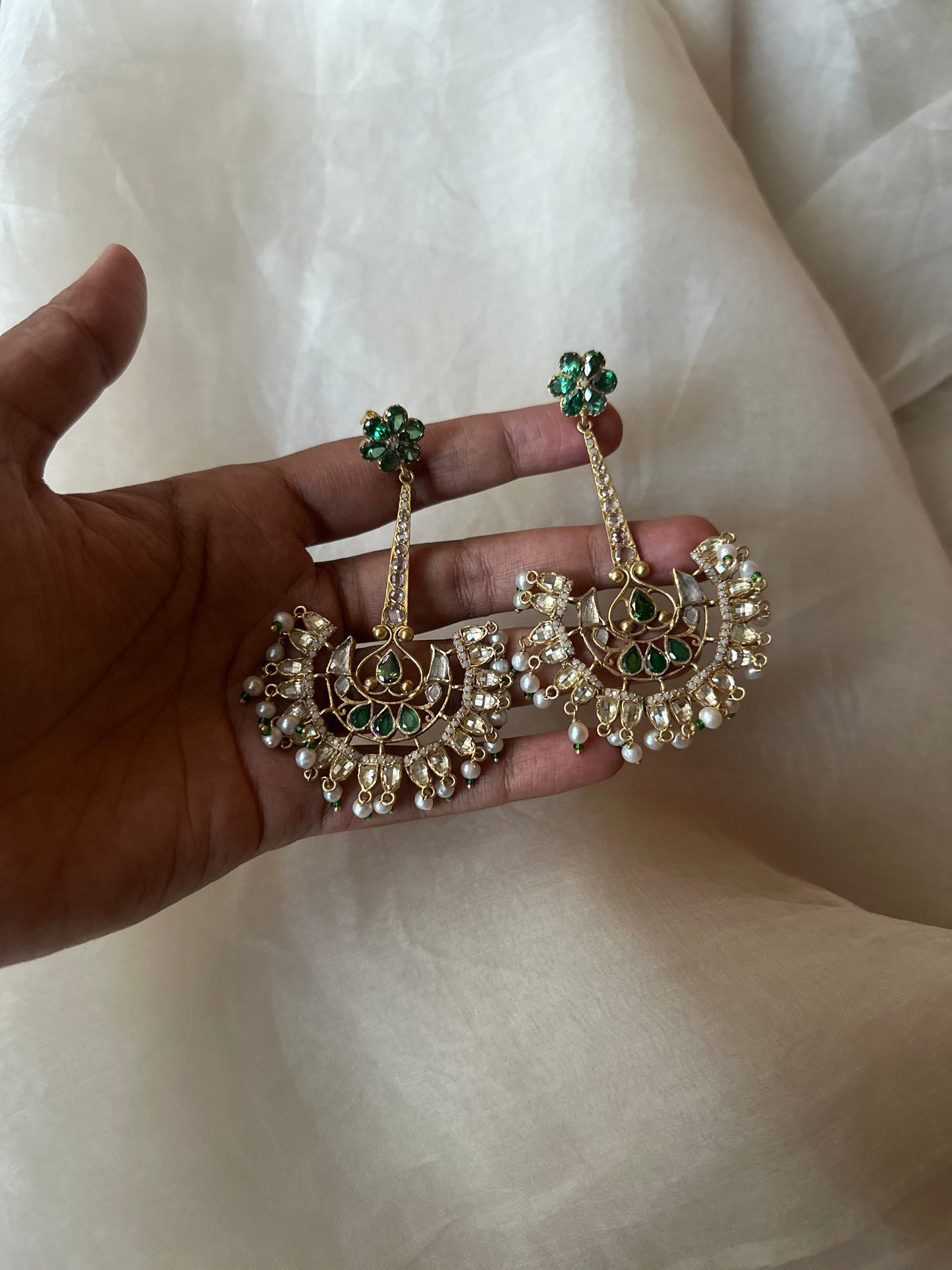 Yasmin Earring