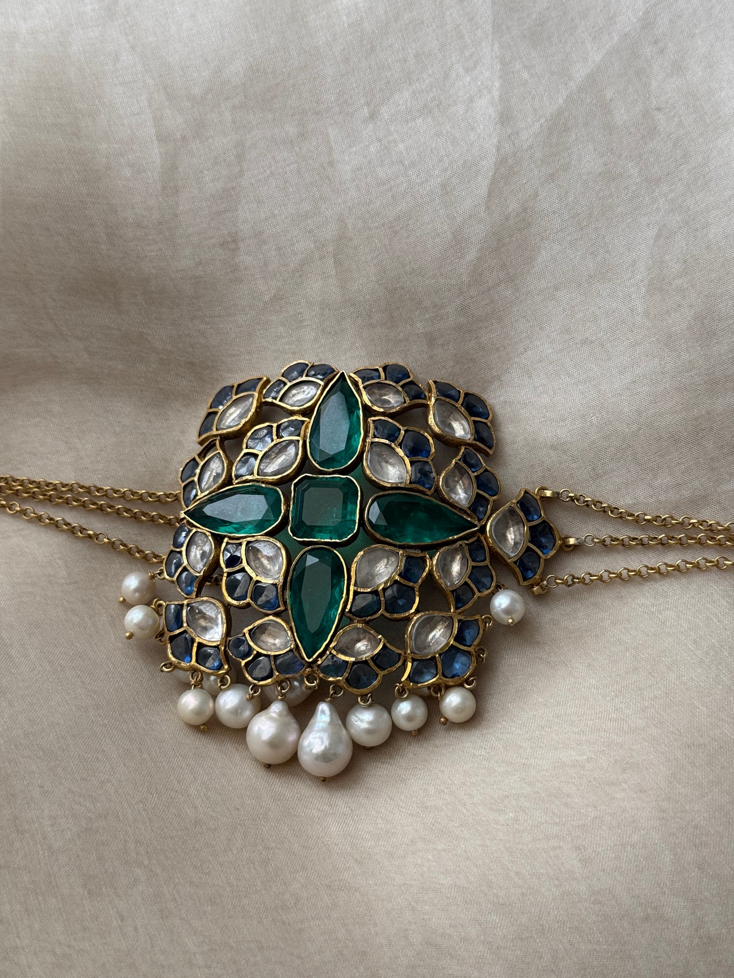 Dita Choker