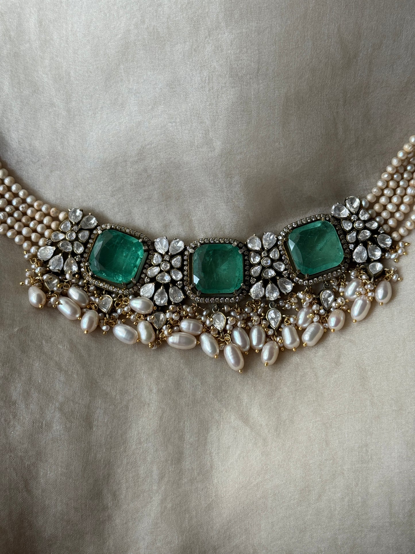 Shanaya Choker