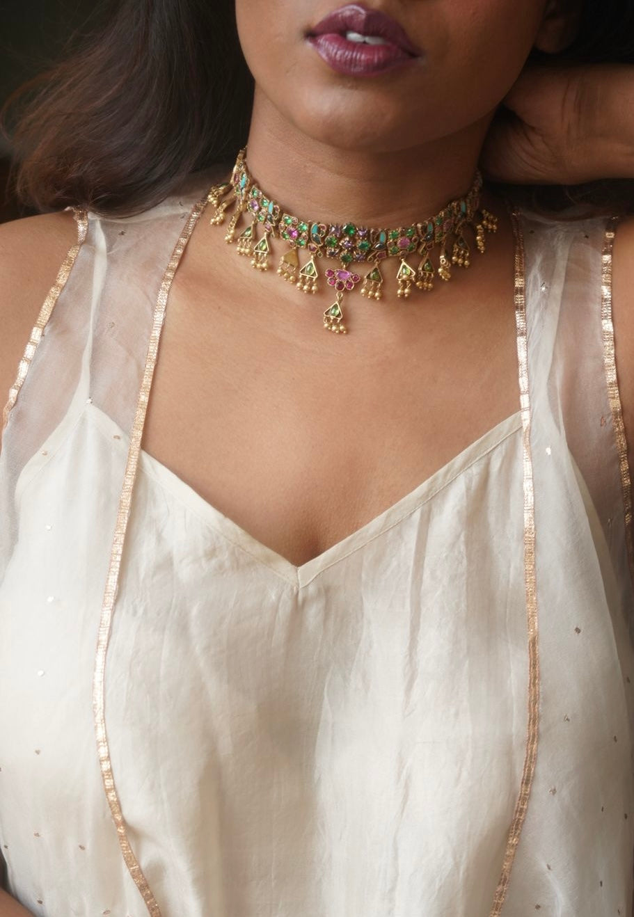 Ahana Choker