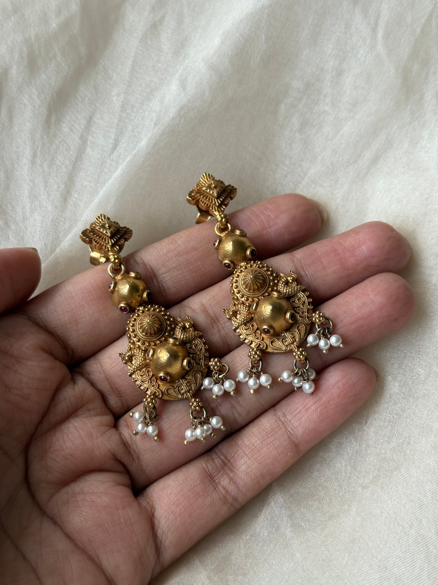 Kavita Earrings