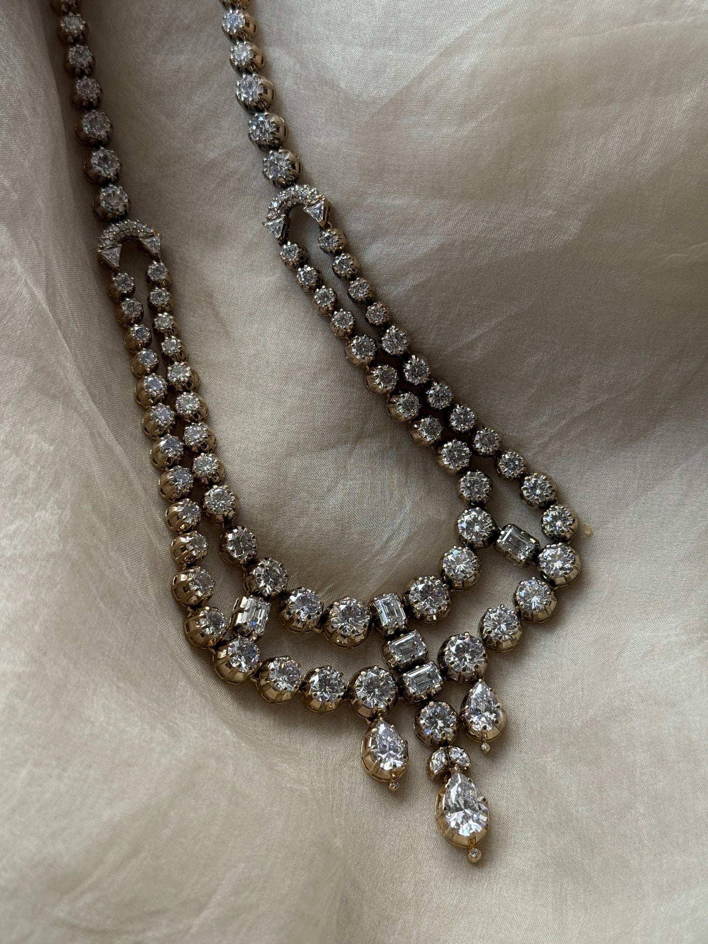 Aurelia Necklace Set