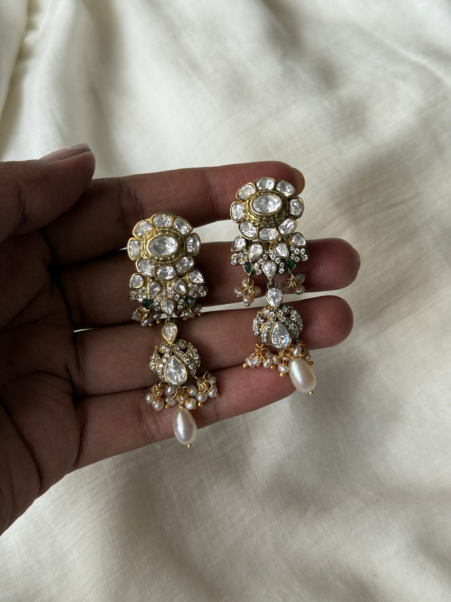 Nita Earrings