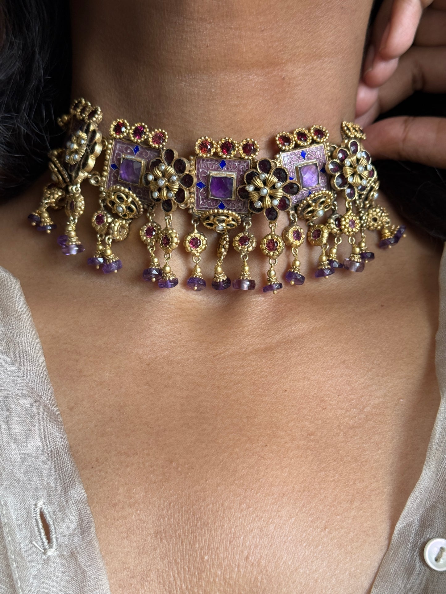 Aisha Choker