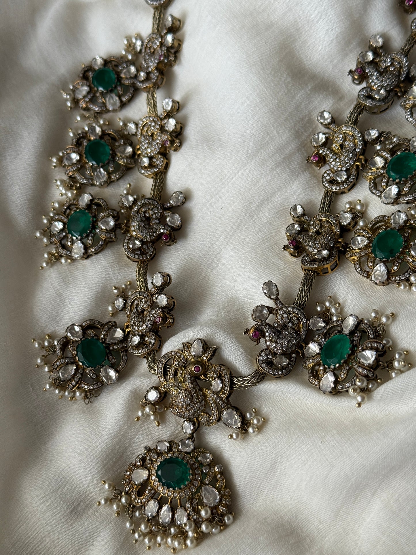 Nirvi Necklace