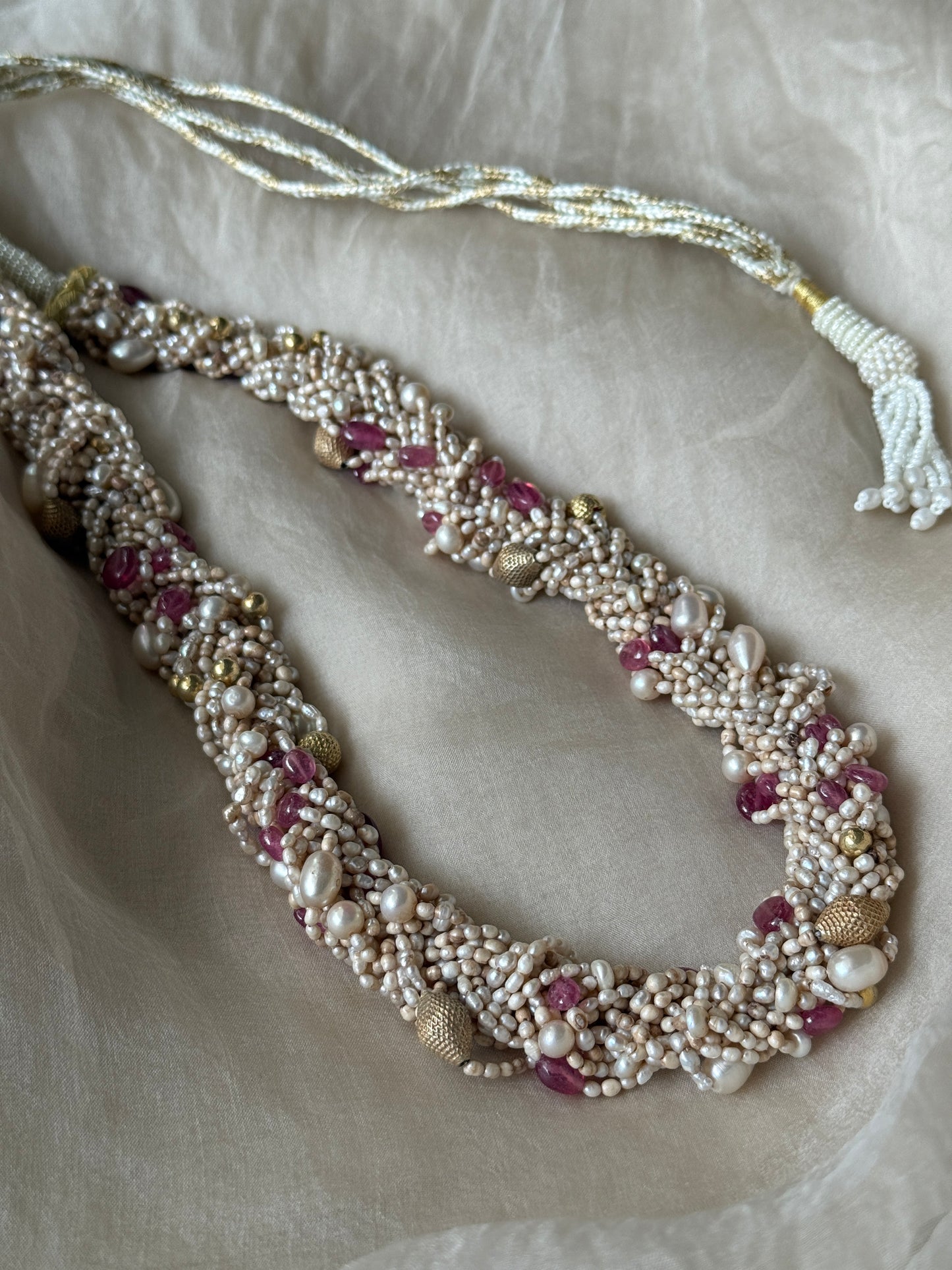 Kavya Necklace