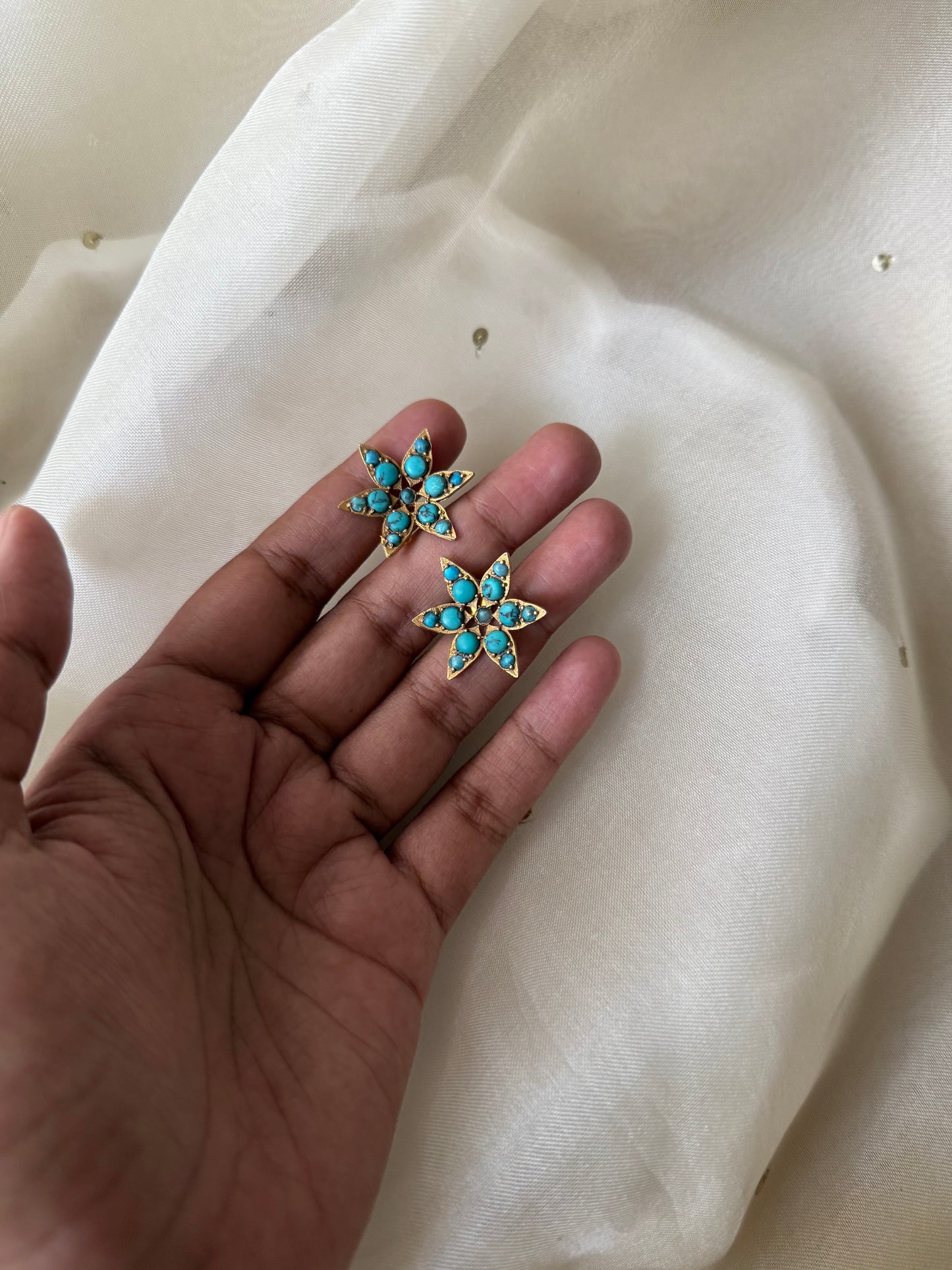 Viki Studs