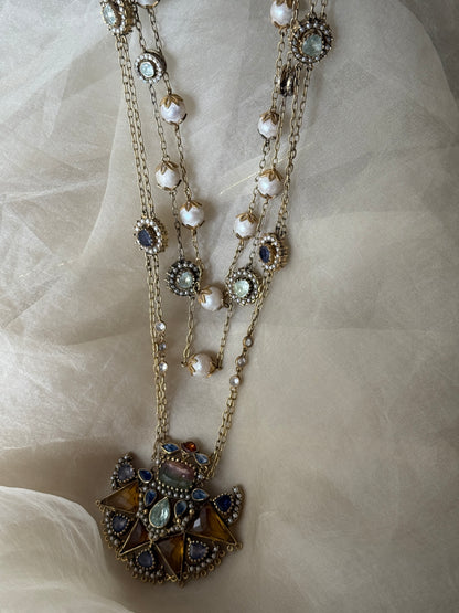 Mana Necklace