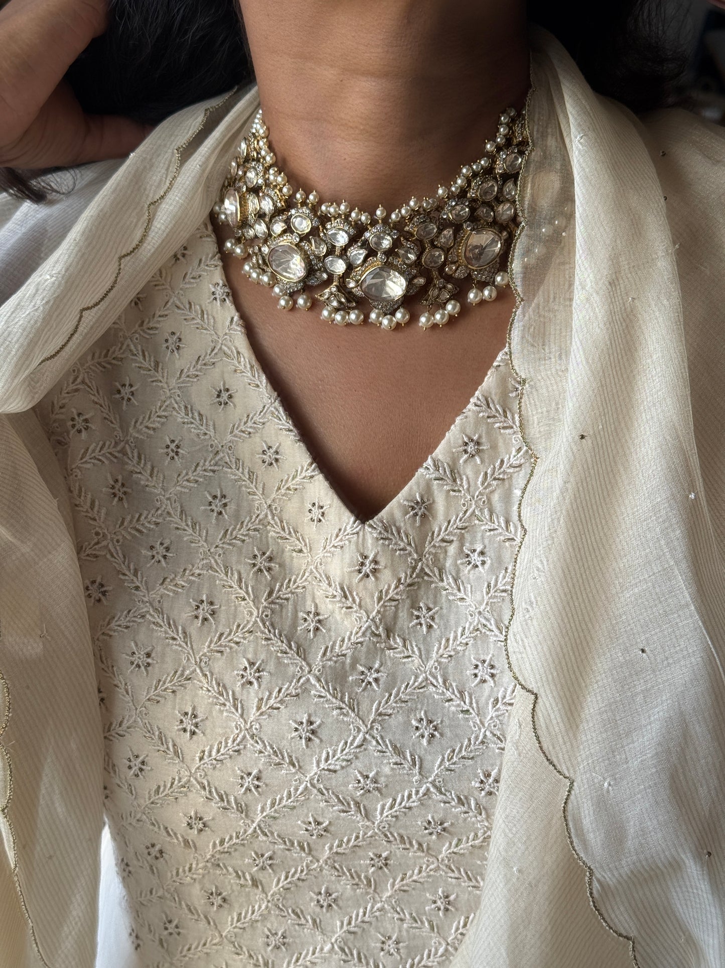 Ishani Necklace Set (Includes Earrings)
