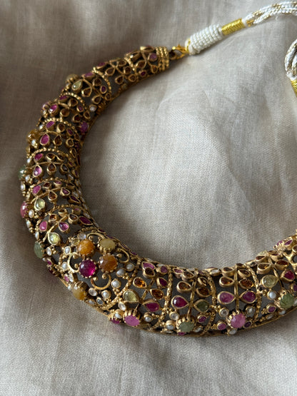 Nyra Choker