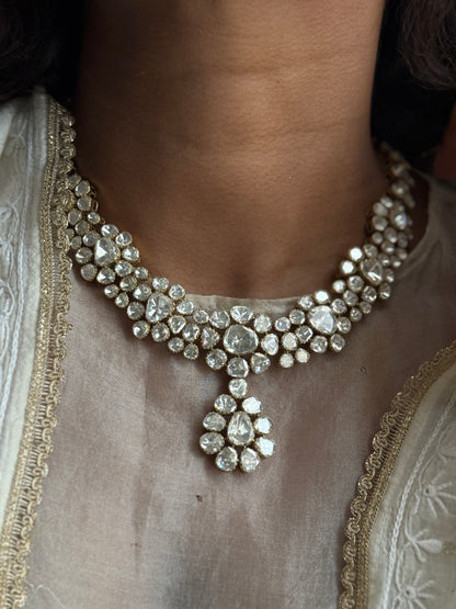 Esha Necklace Aet