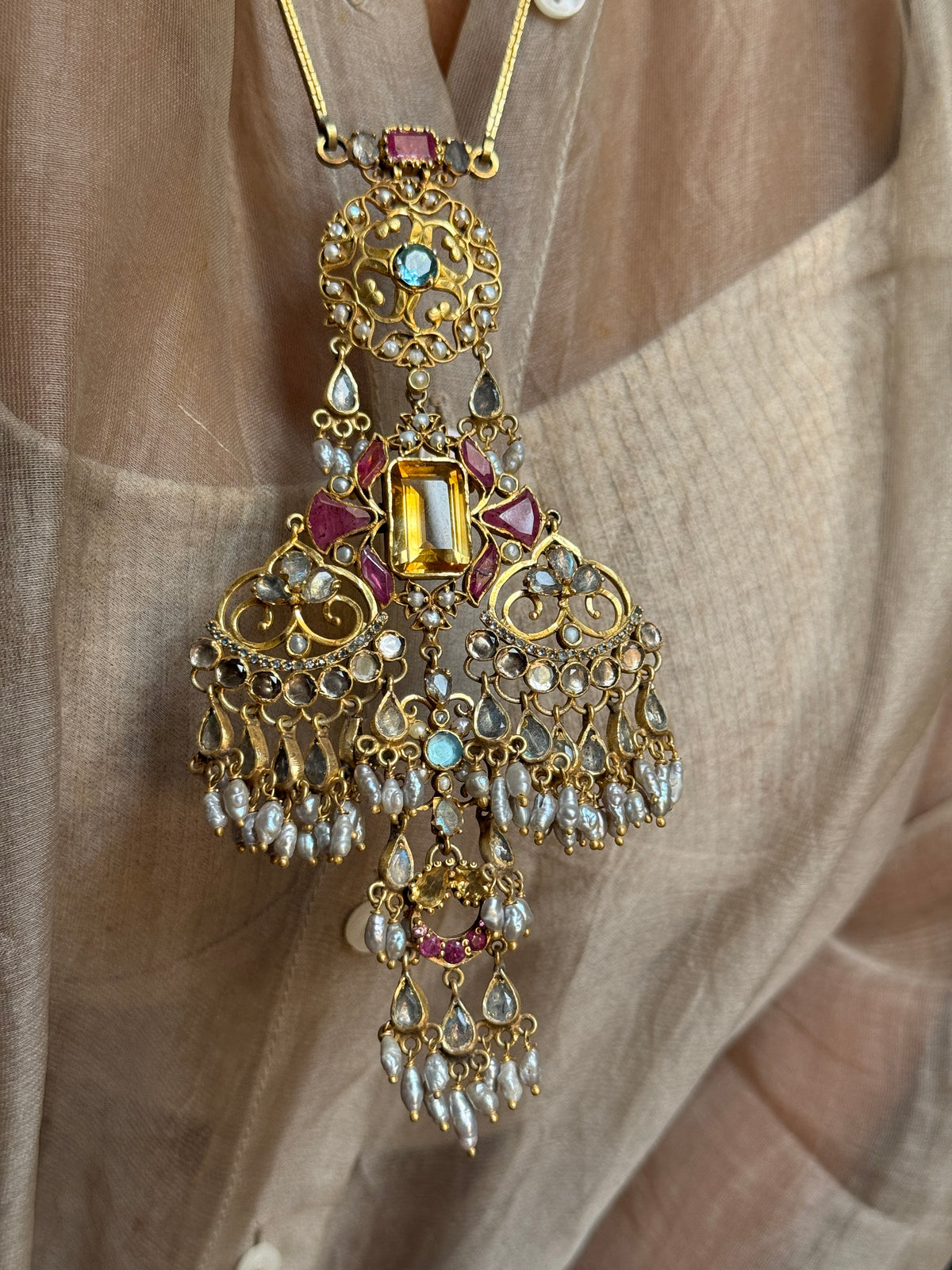 Hana Necklace