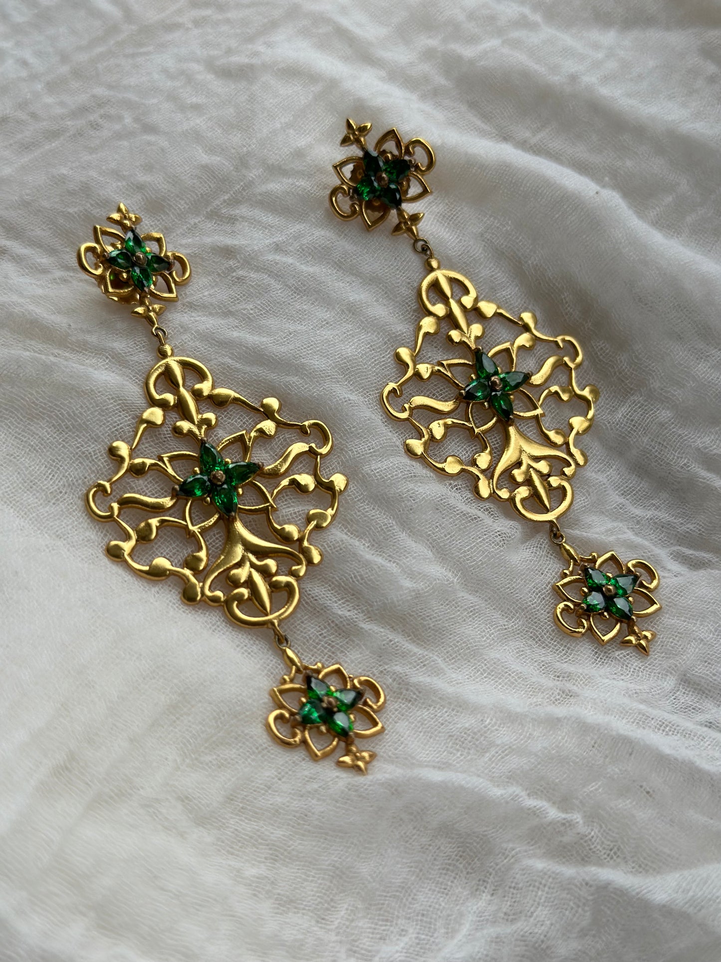 Razin green earrings