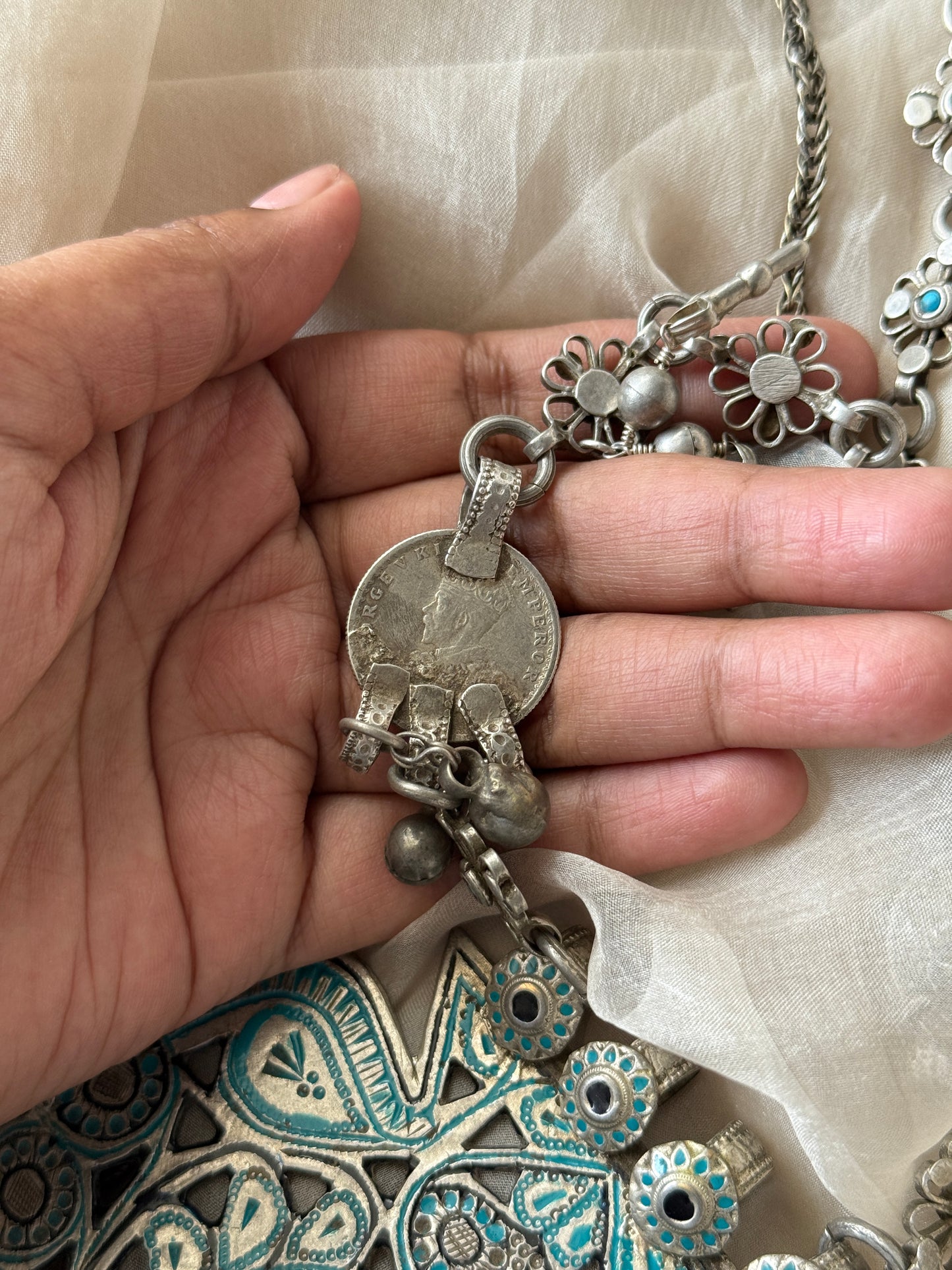 Amna Necklace
