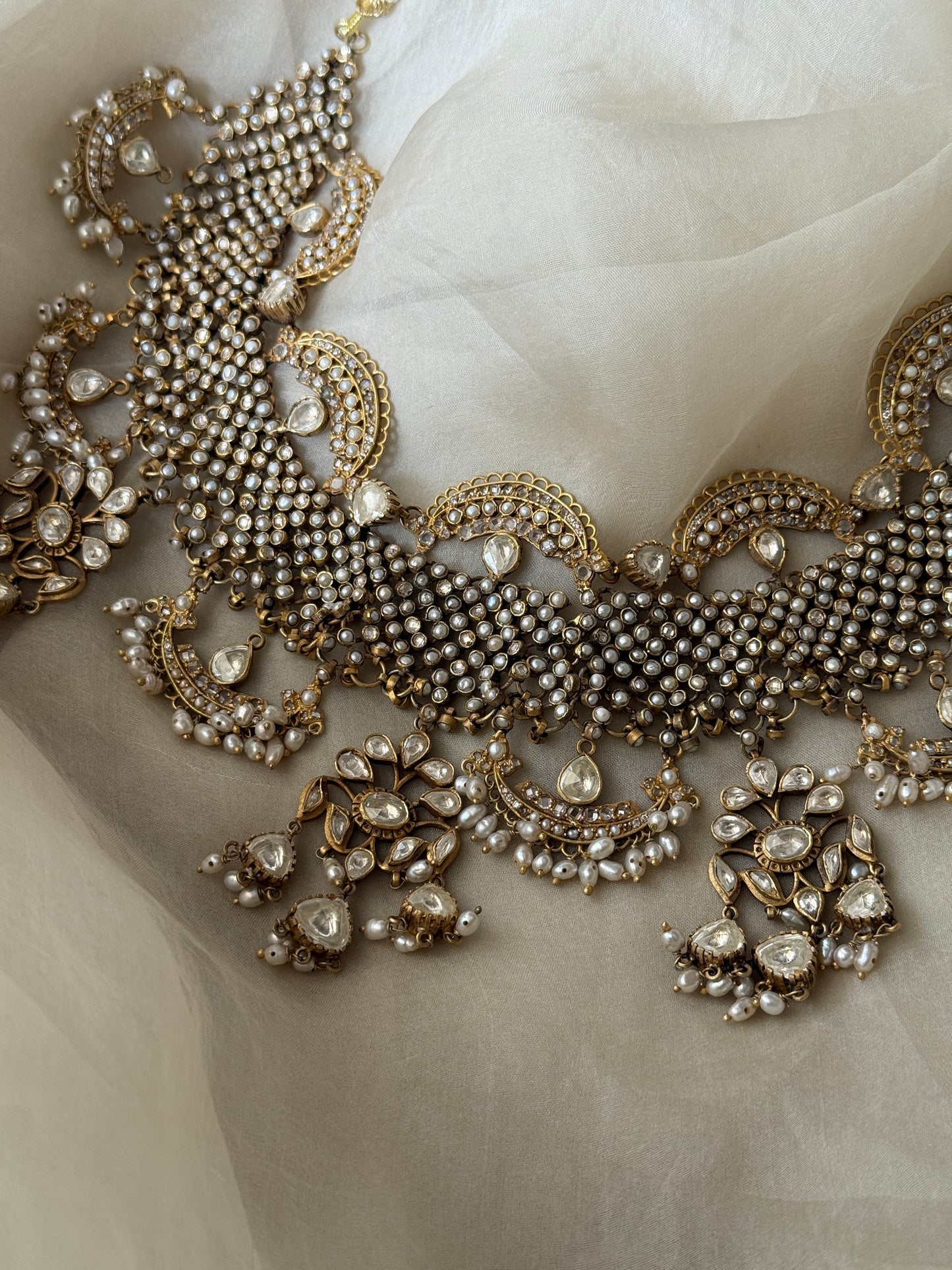 Anas Necklace