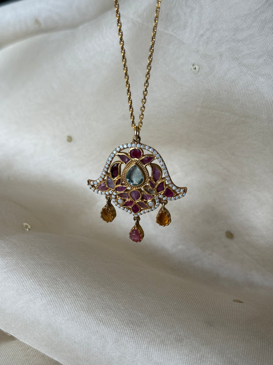Ava Necklace