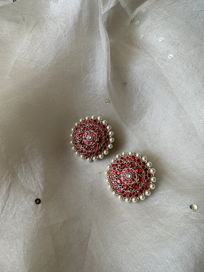Kashvi Studs
