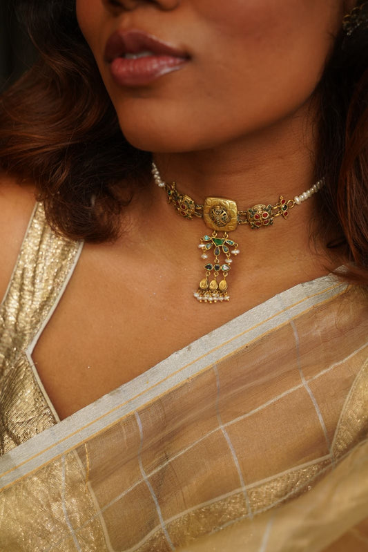 Kriti Choker