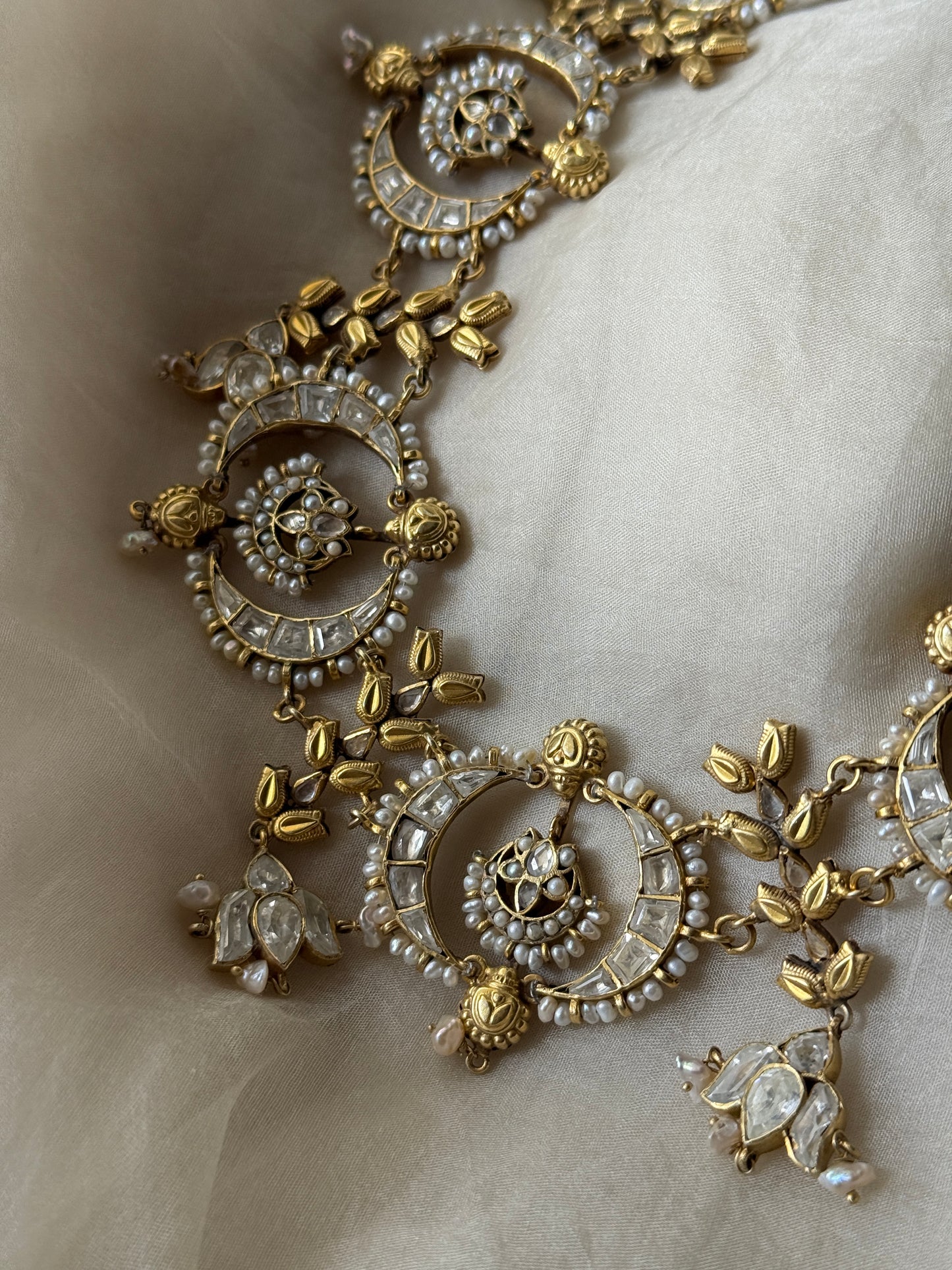 Afreen Necklace Set