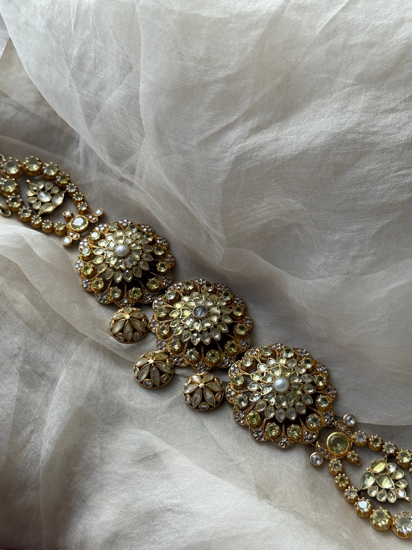 Shazia Choker