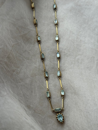 Nua Necklace