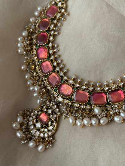 Nainika Necklace Set
