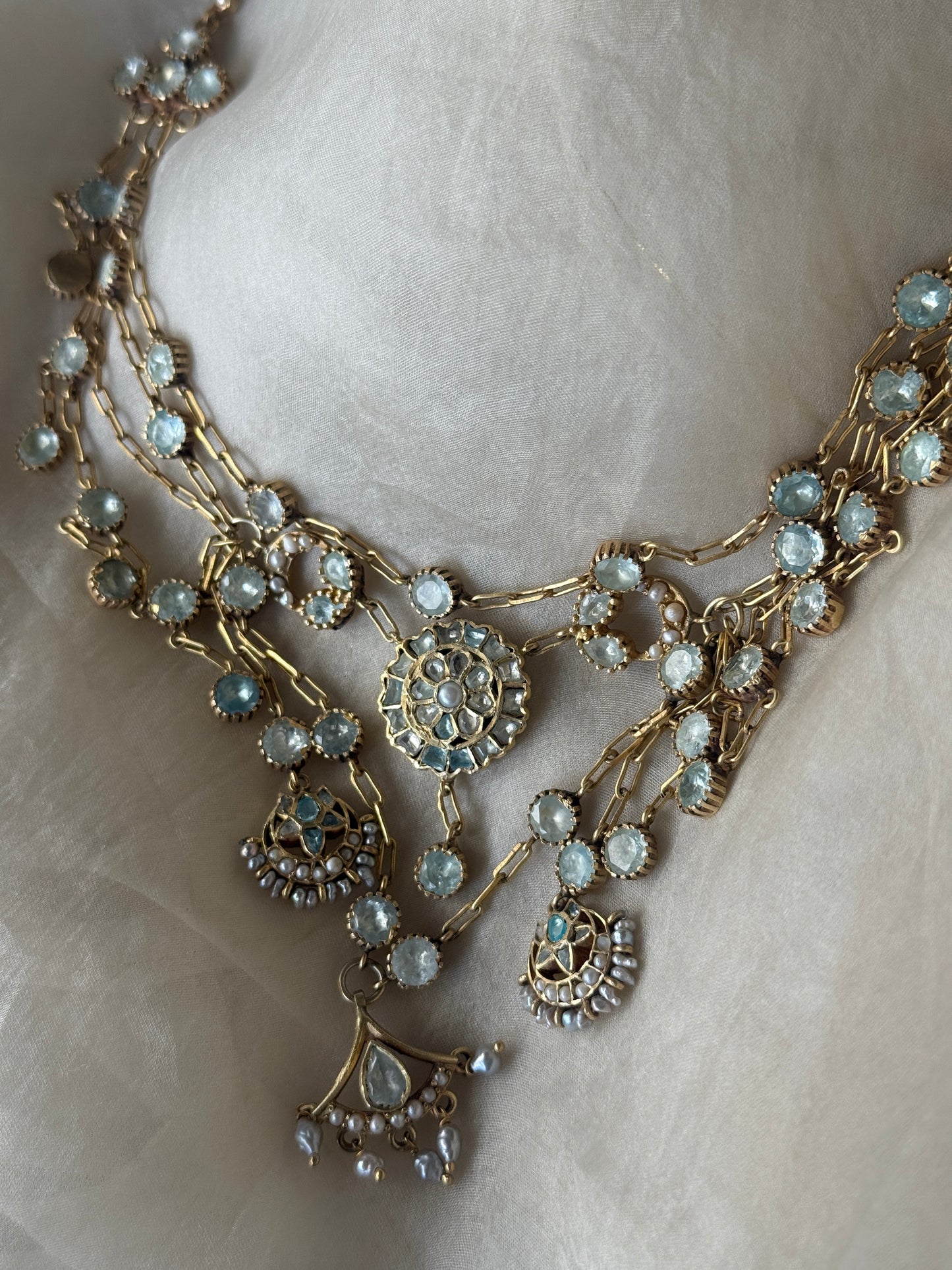 Mia Necklace