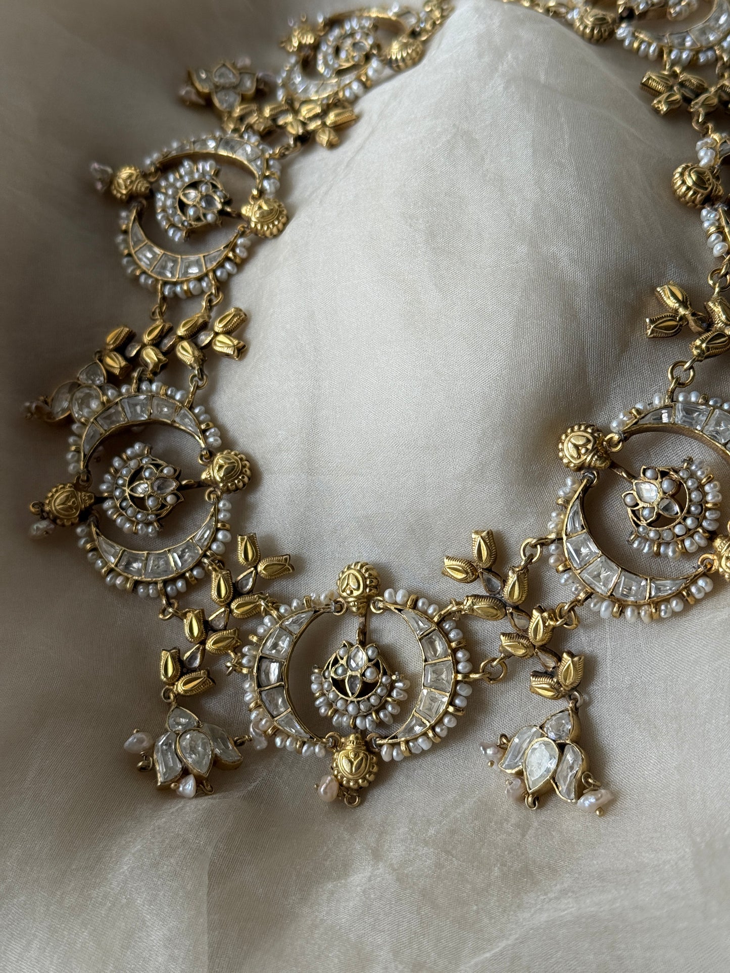 Afreen Necklace Set
