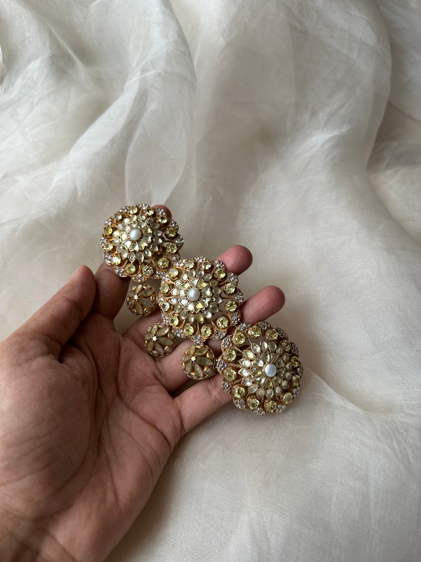 Shazia Choker