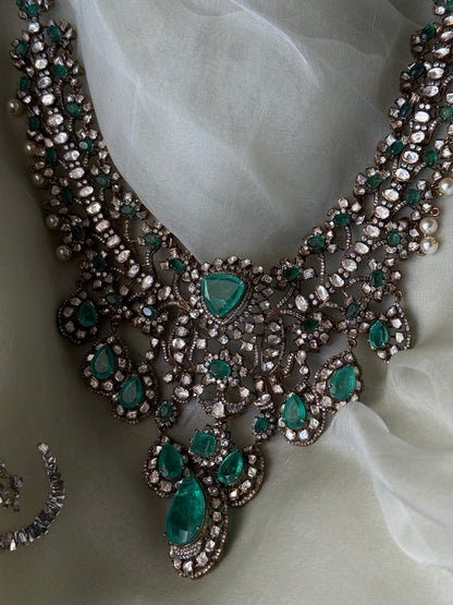 Inara Necklace Set