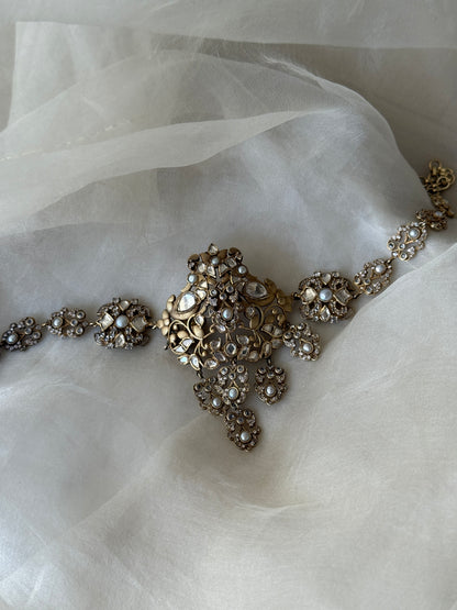 Tavisha Choker
