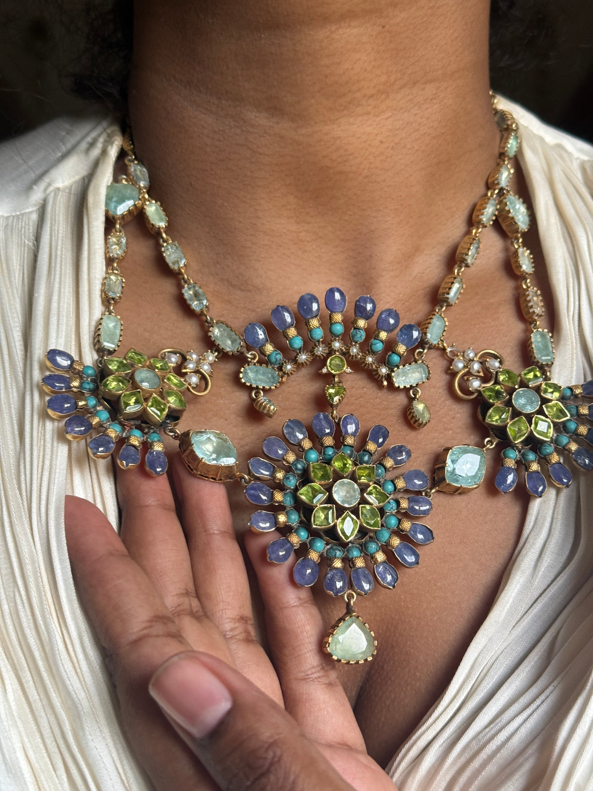 Tarini Necklace Set
